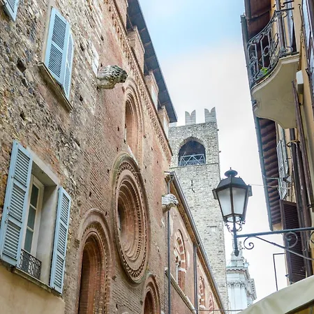 Arnaldo Apt Luxury E Design In Duomo * Brescia